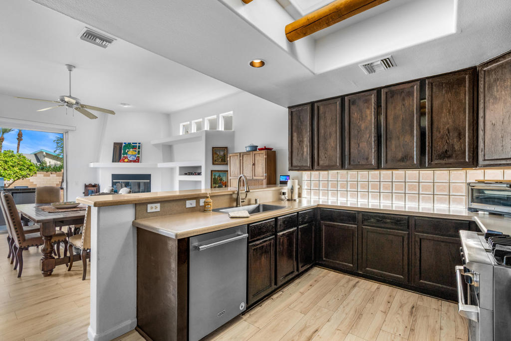 78206 Sombrero Court