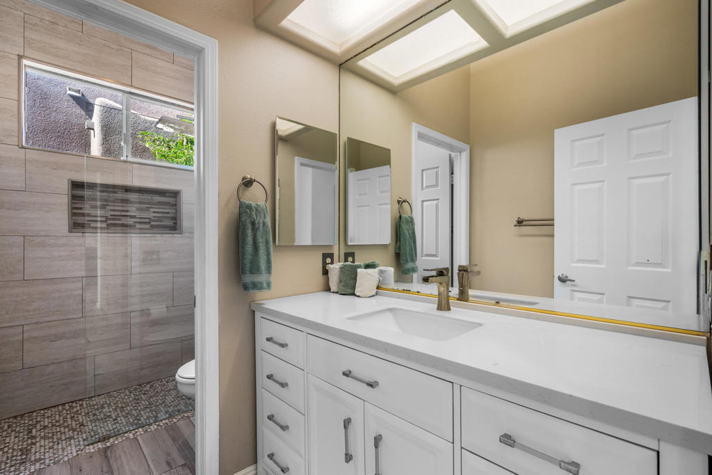 78206 Sombrero Court