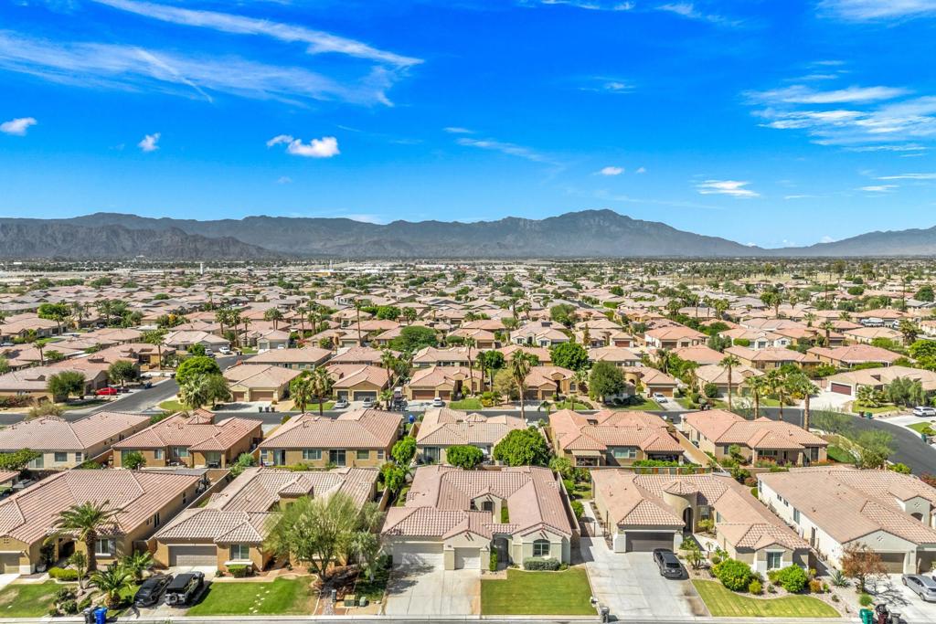 42269 Whisper Rock Street