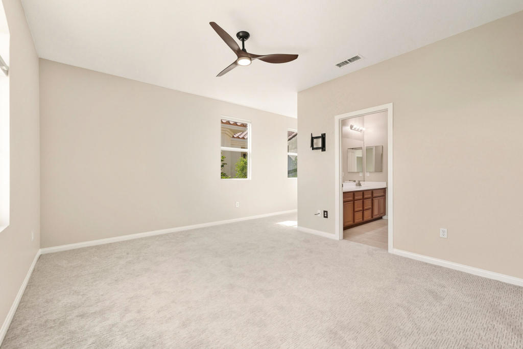 42269 Whisper Rock Street