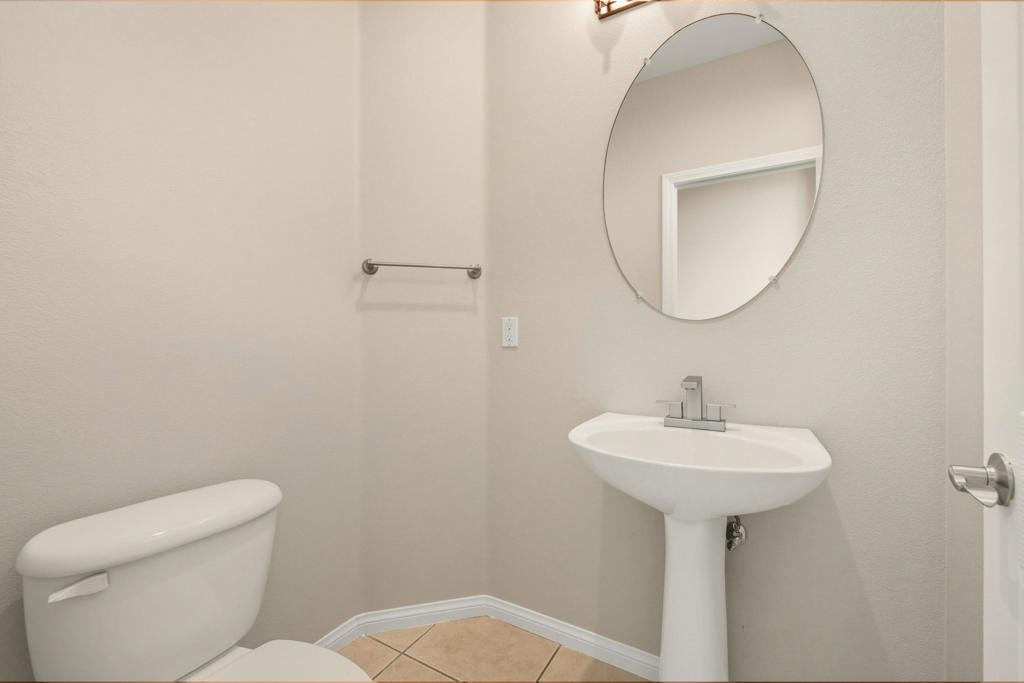 42269 Whisper Rock Street