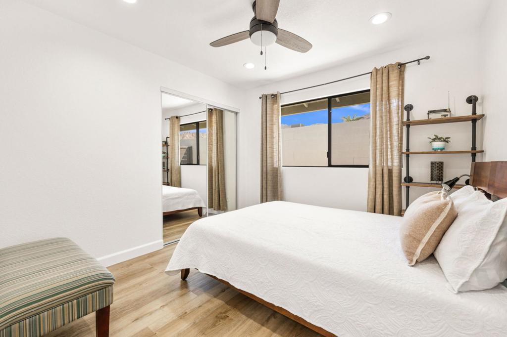 54525 Avenida Carranza