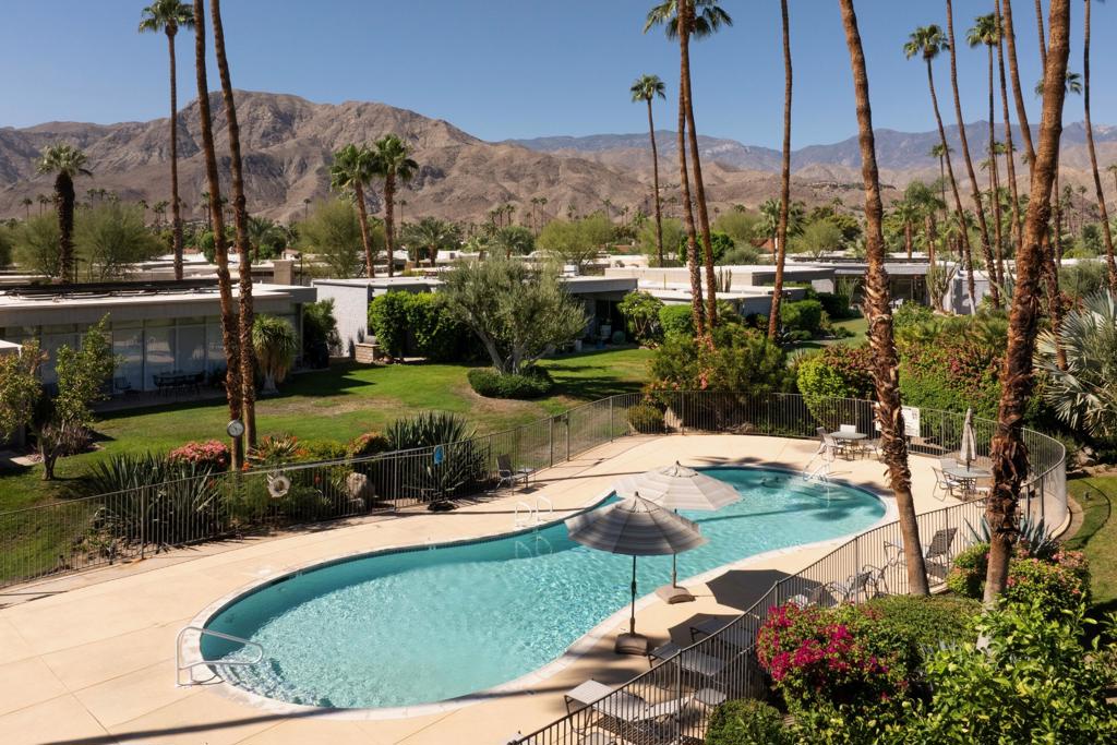 1405 Tamarisk West Street