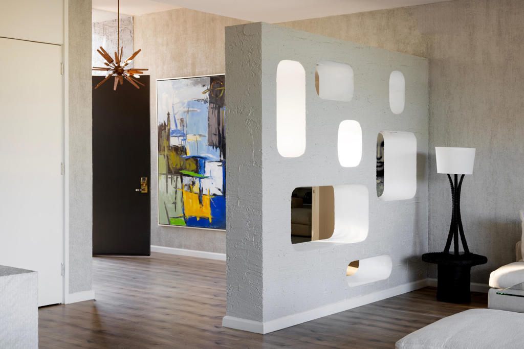 1405 Tamarisk West Street