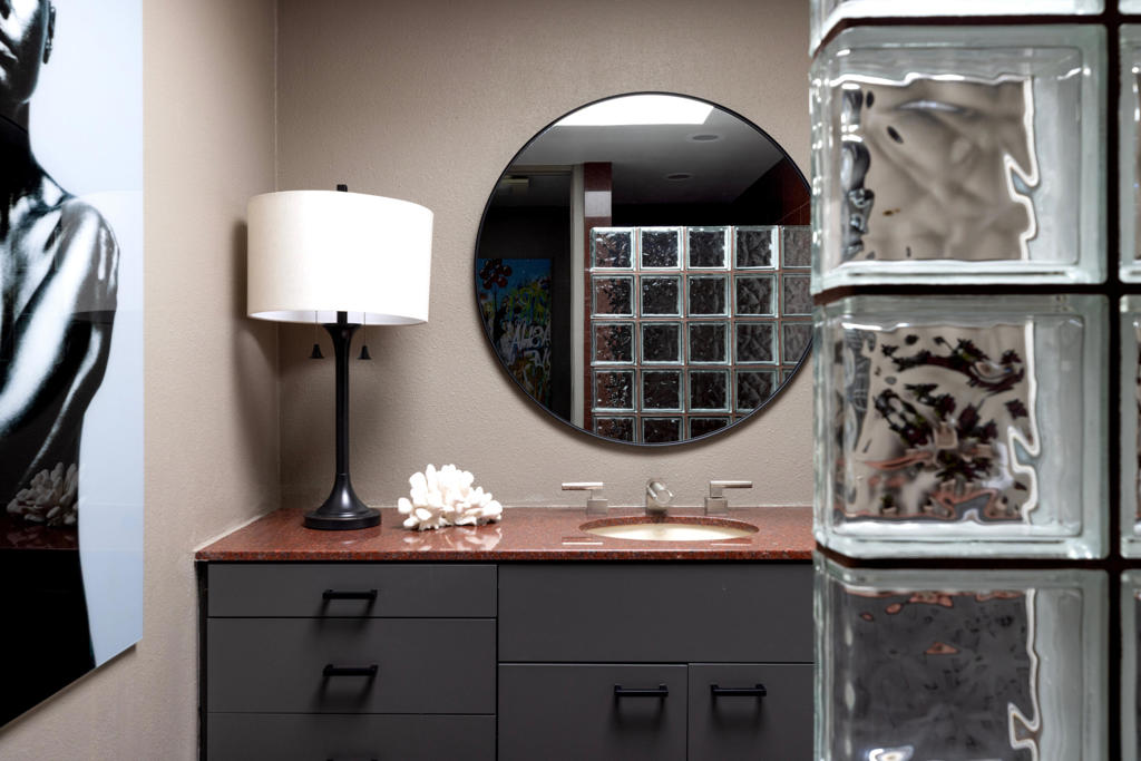 1405 Tamarisk West Street