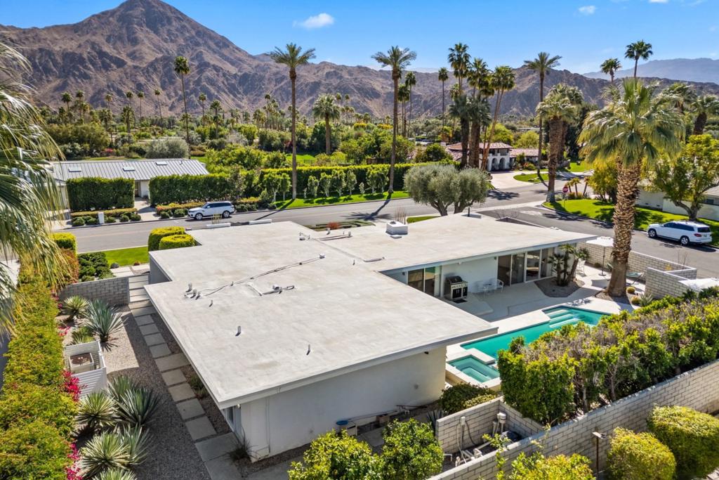 76080 Fairway Drive