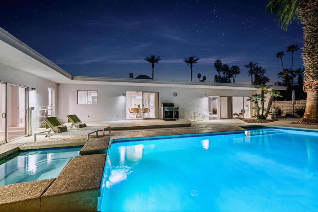 76080 Fairway Drive