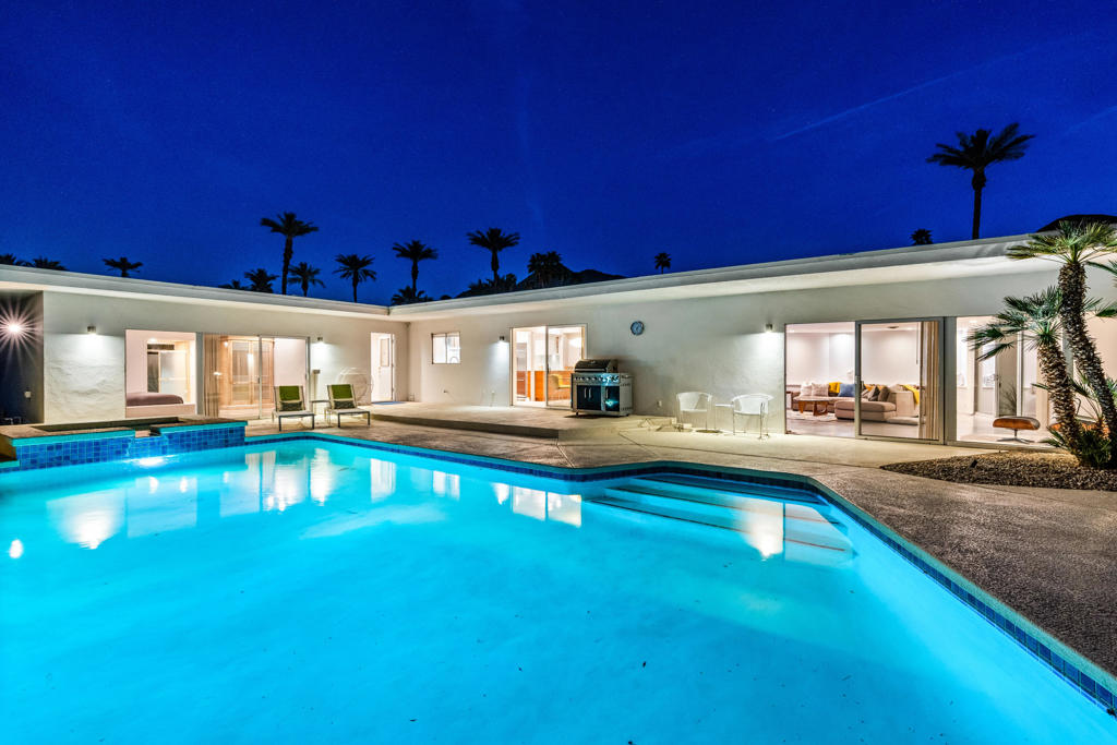 76080 Fairway Drive