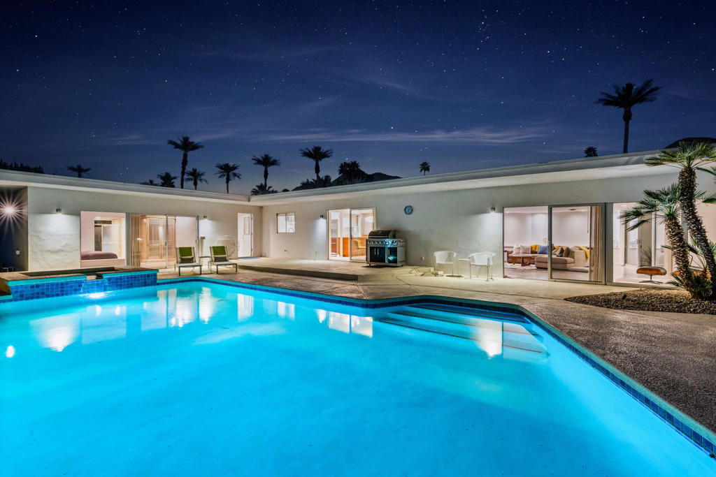 76080 Fairway Drive
