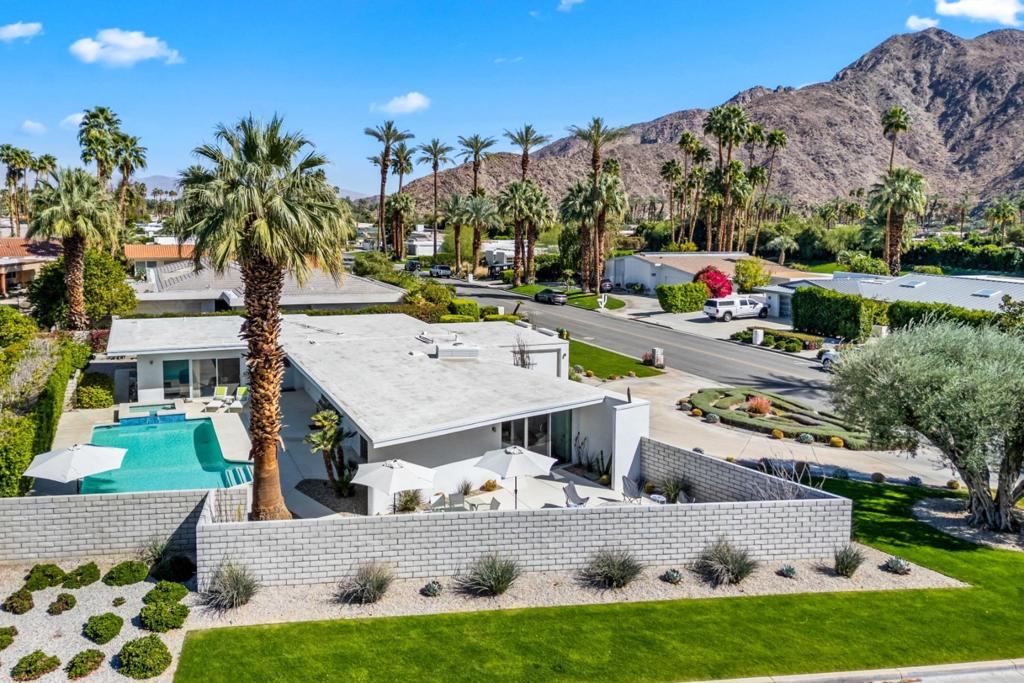 76080 Fairway Drive