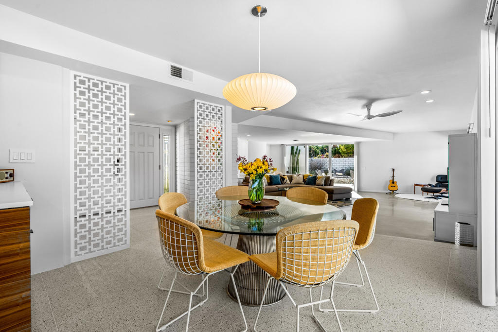 76080 Fairway Drive