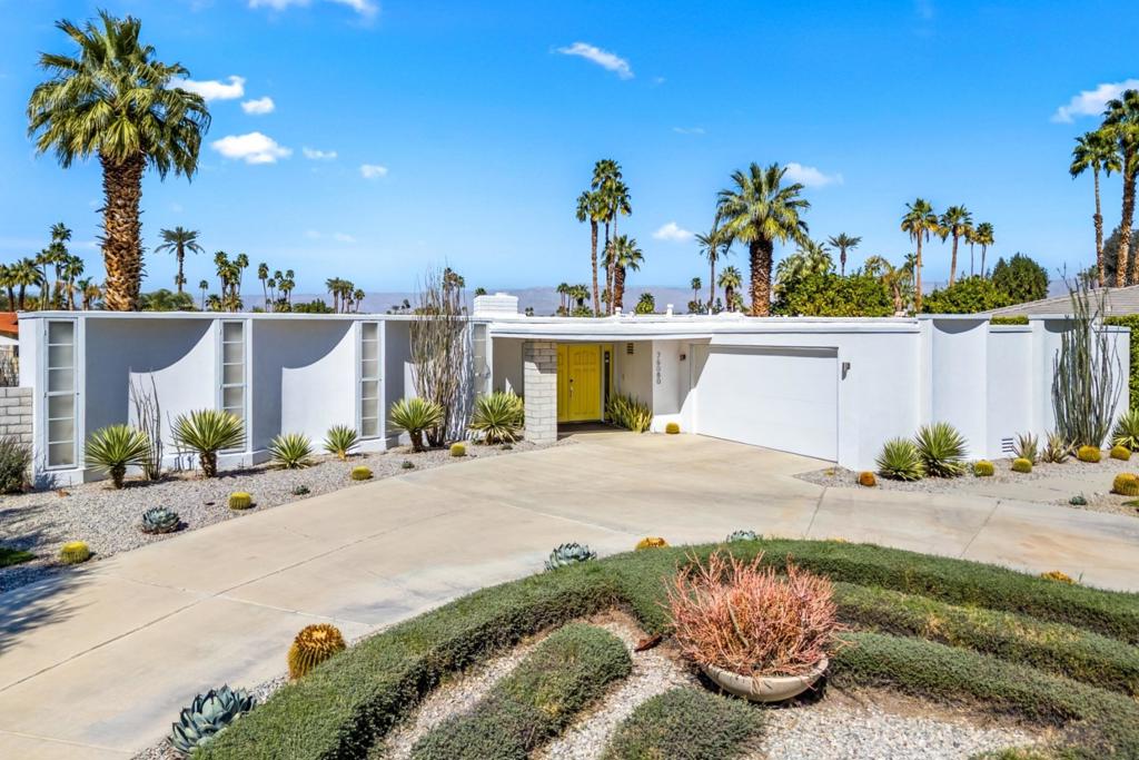 76080 Fairway Drive
