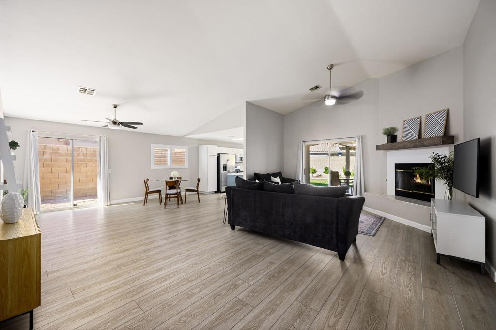 78524 San Marino Court