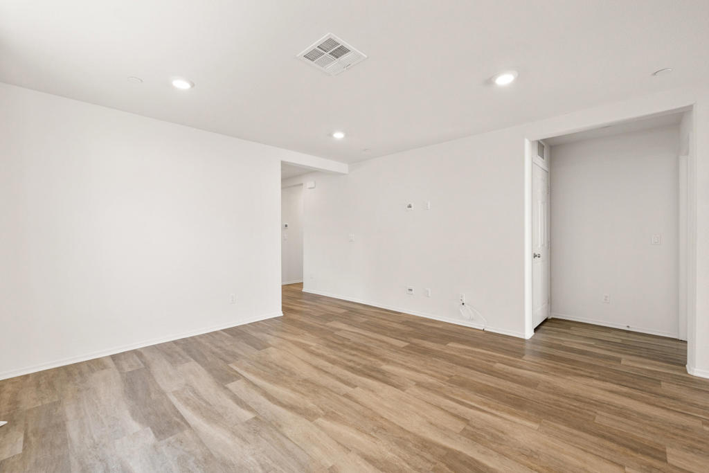 67364 Rio Plata Road