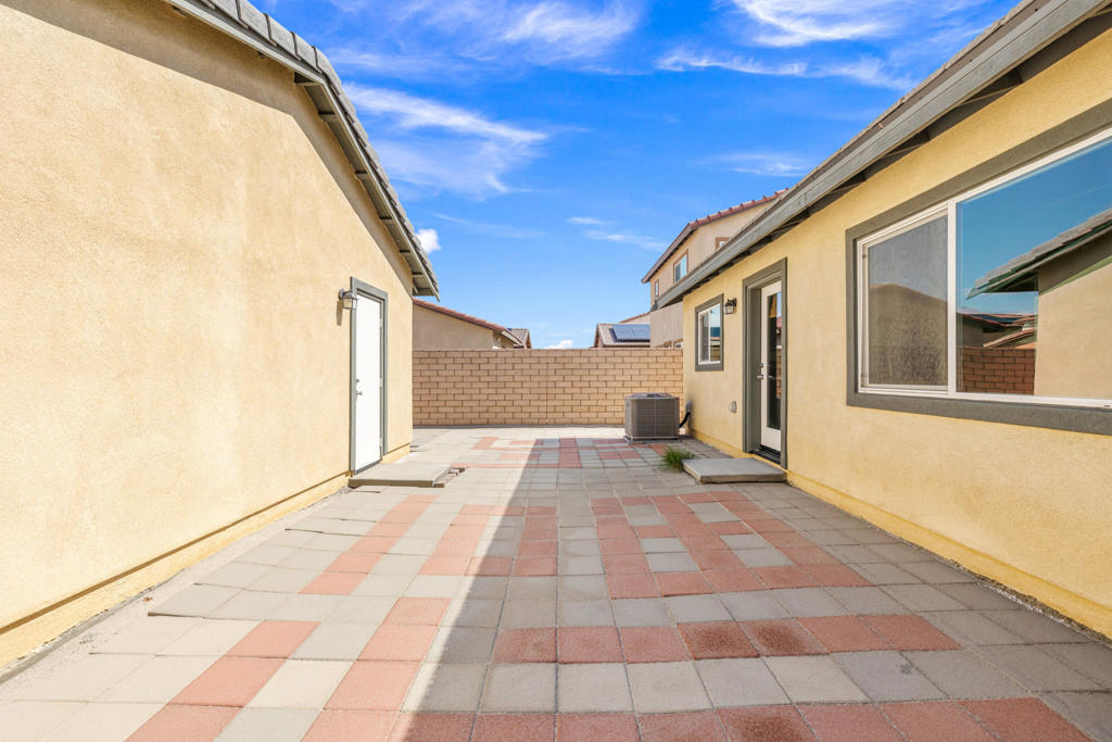 67364 Rio Plata Road