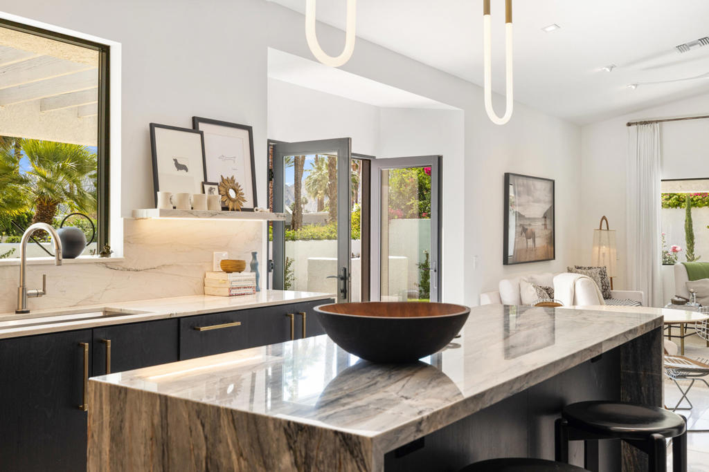 75465 Montecito Drive