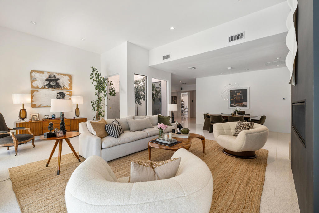 75465 Montecito Drive