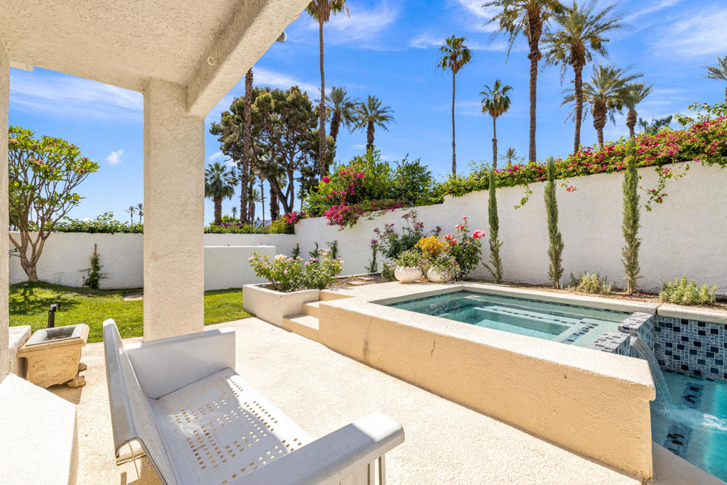 75465 Montecito Drive