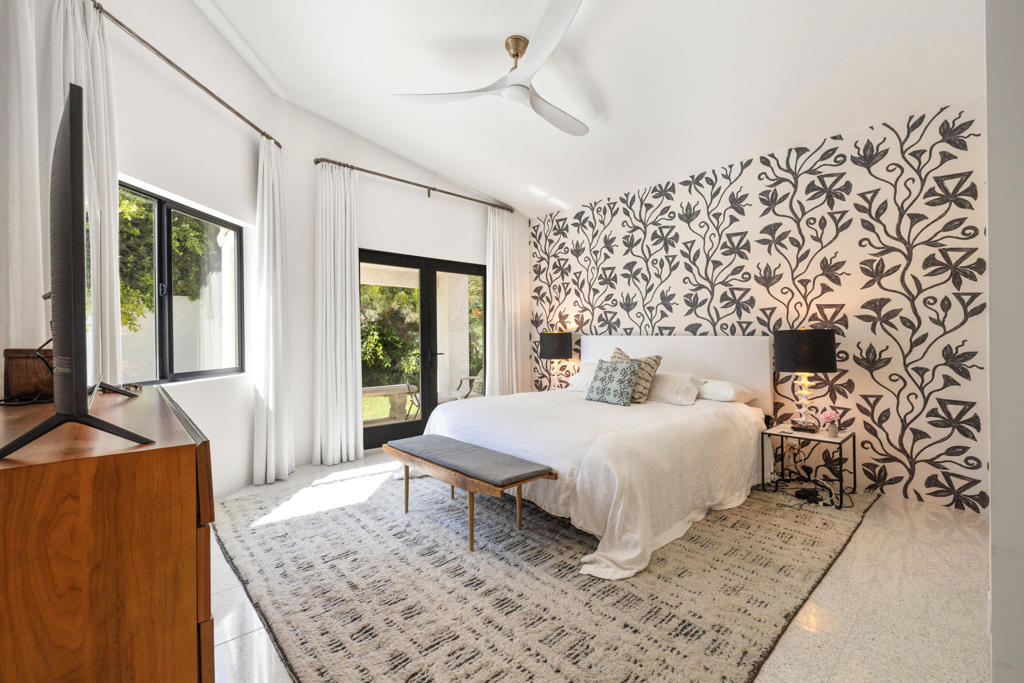 75465 Montecito Drive