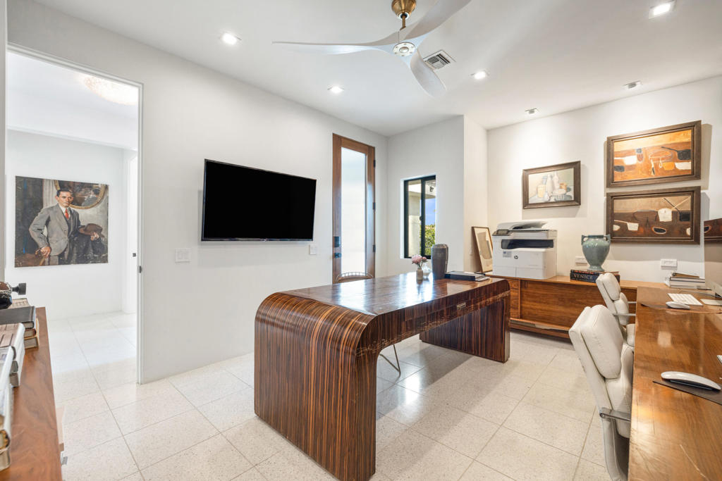 75465 Montecito Drive