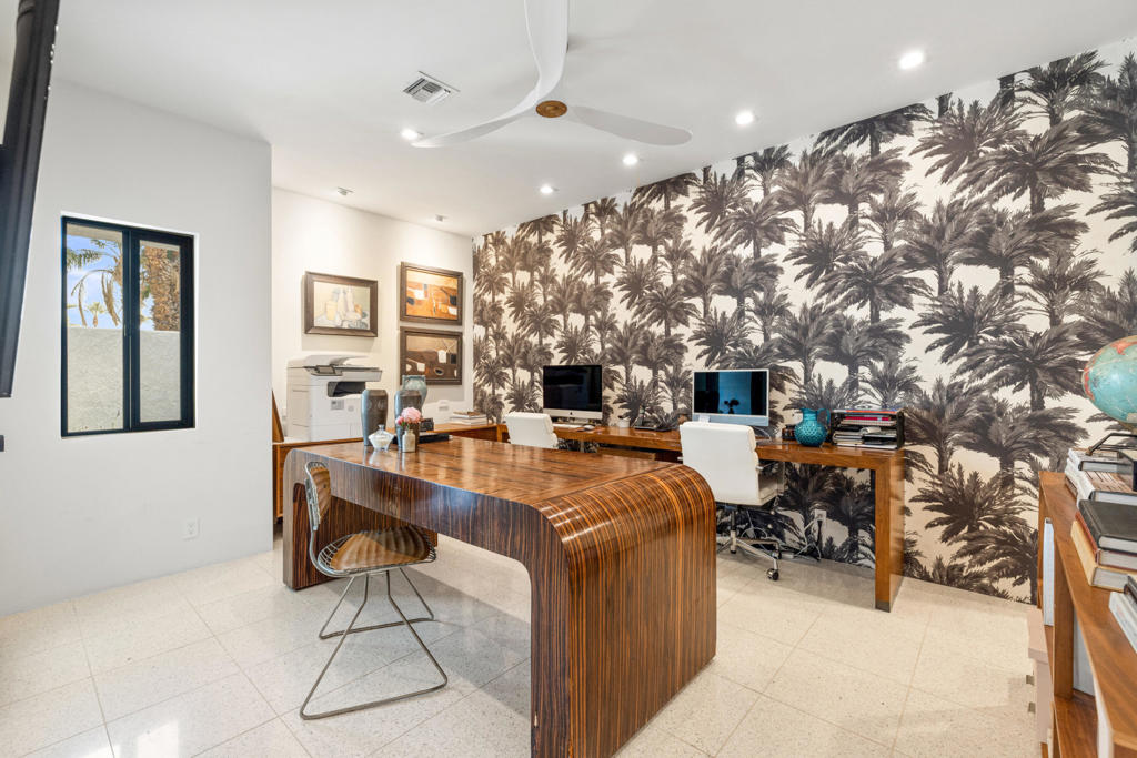 75465 Montecito Drive