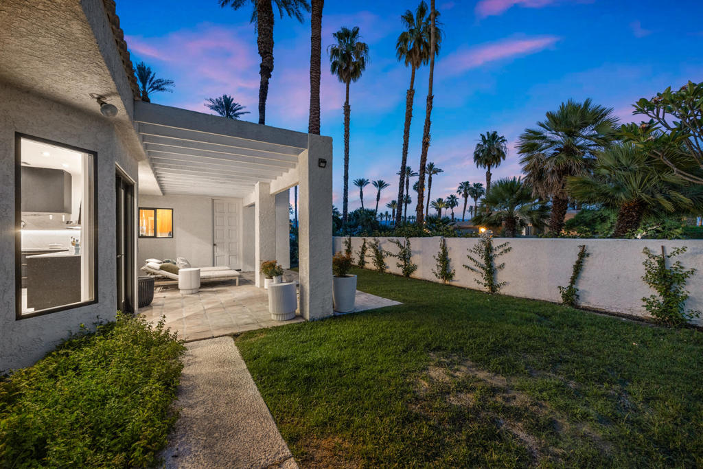 75465 Montecito Drive