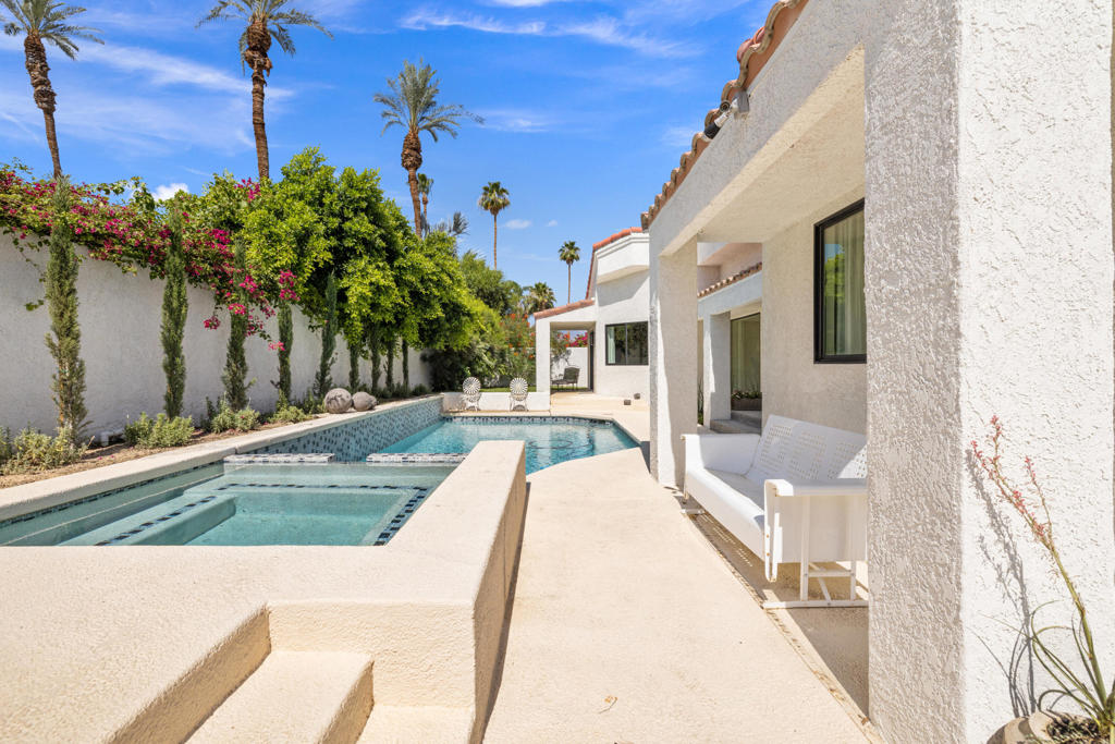 75465 Montecito Drive