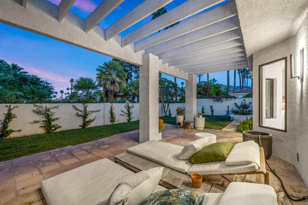 75465 Montecito Drive