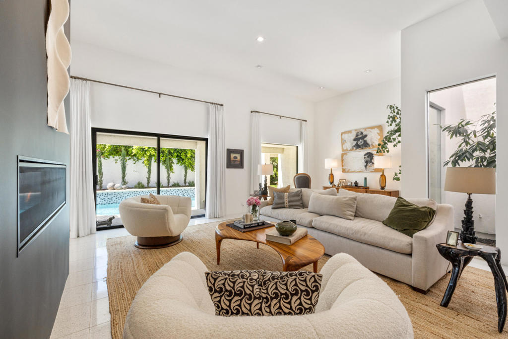 75465 Montecito Drive