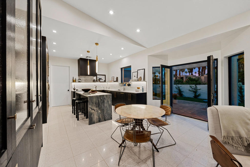 75465 Montecito Drive