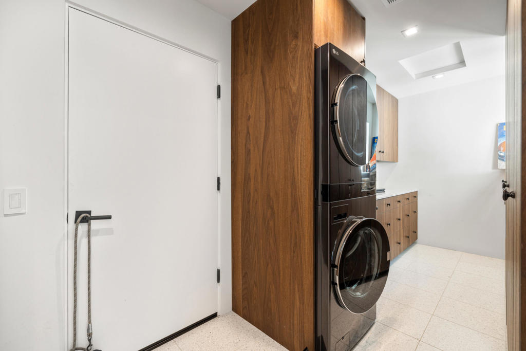 75465 Montecito Drive