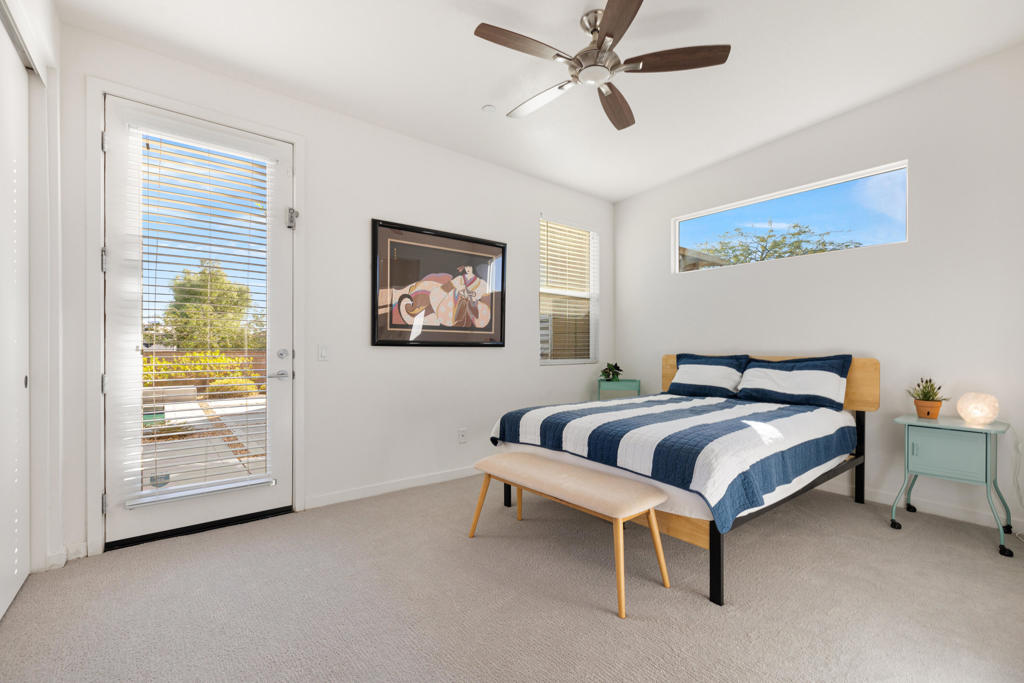 13996 Avenida La Vista