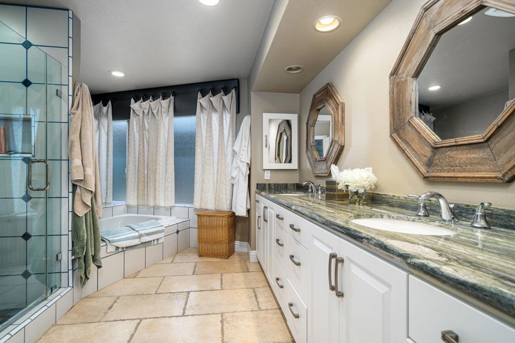 46395 Blackhawk Drive