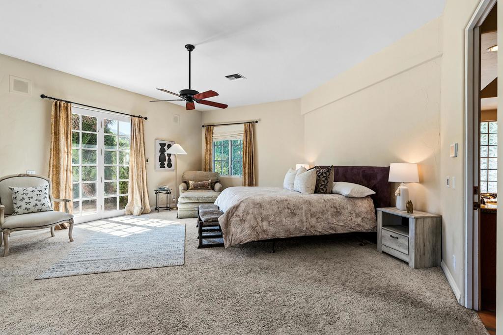 77175 Avenida Arteaga