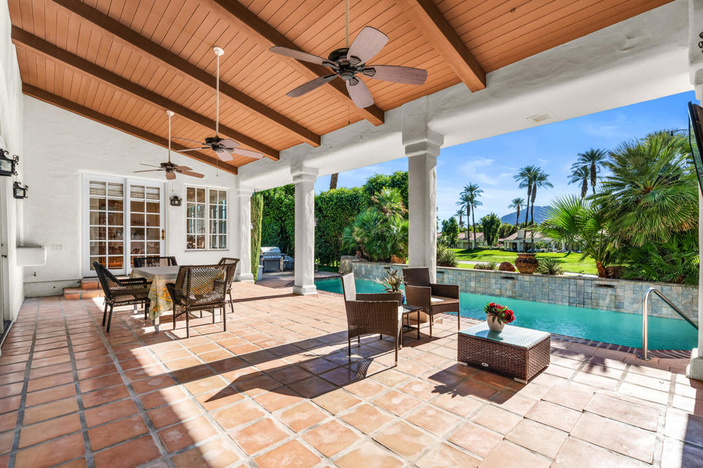 77175 Avenida Arteaga