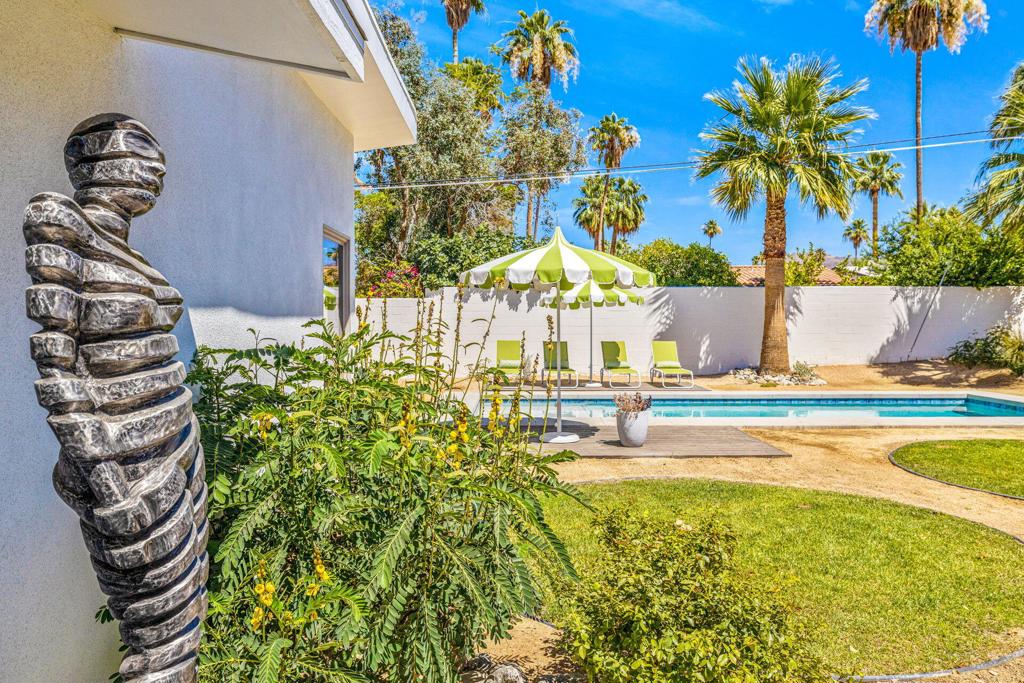 45654 Verba Santa Drive