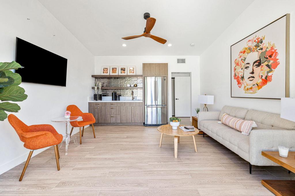 45654 Verba Santa Drive