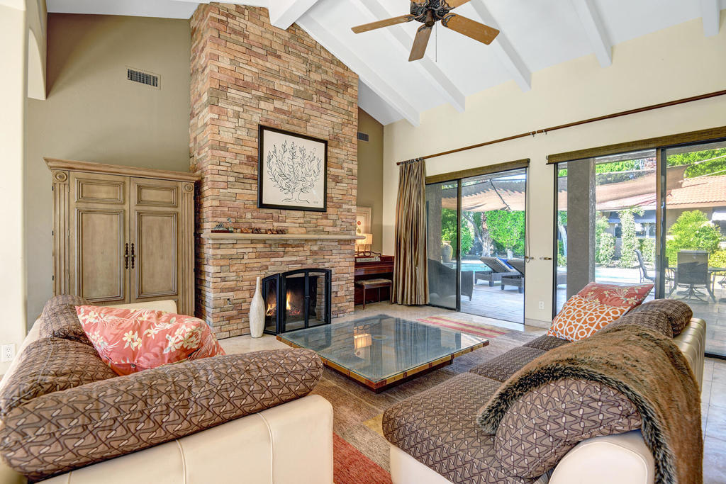 72128 Palm Crest Drive