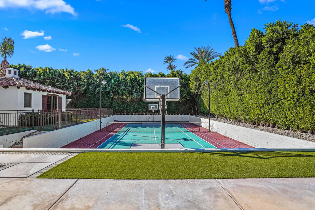 6 Strauss Terrace Terrace