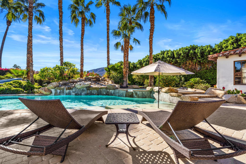 6 Strauss Terrace Terrace