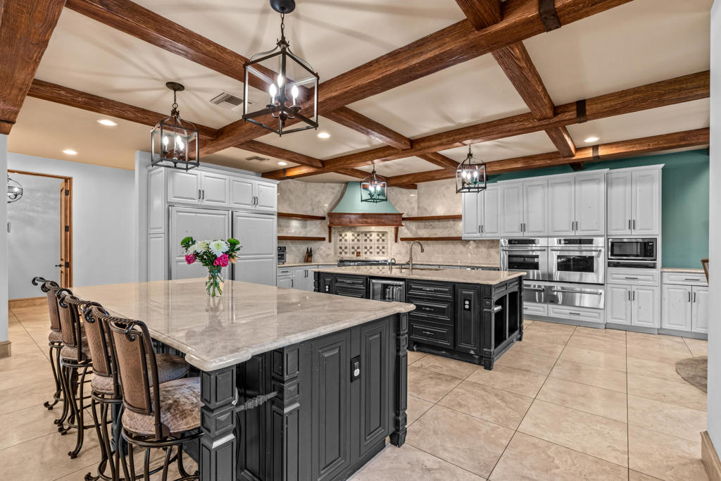 6 Strauss Terrace Terrace