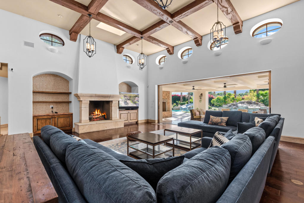 6 Strauss Terrace Terrace