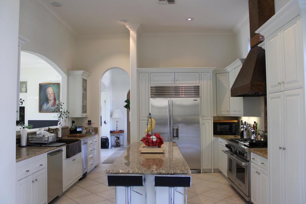 81055 Golf View Drive