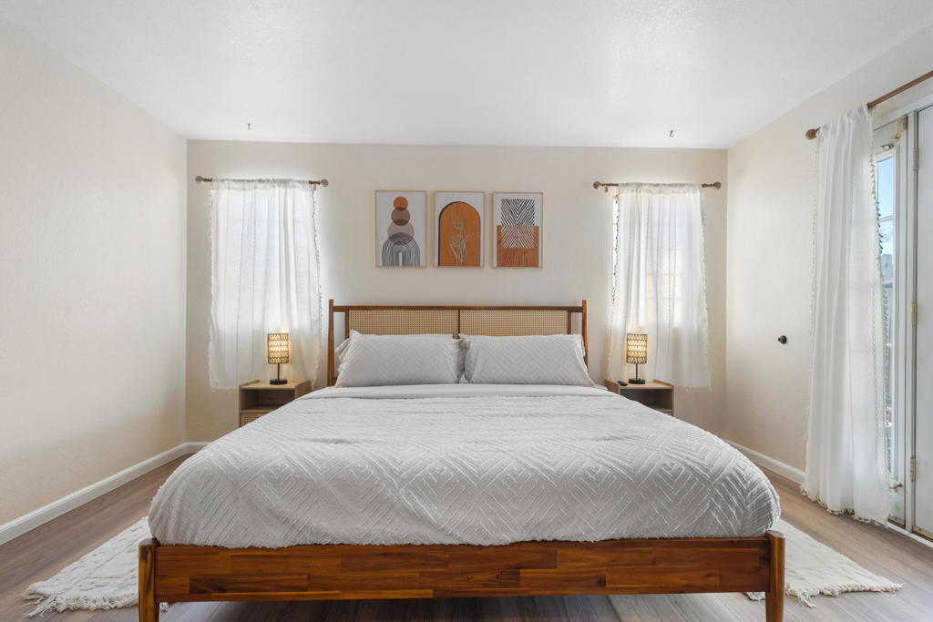 7607 Lucerne Vista Avenue