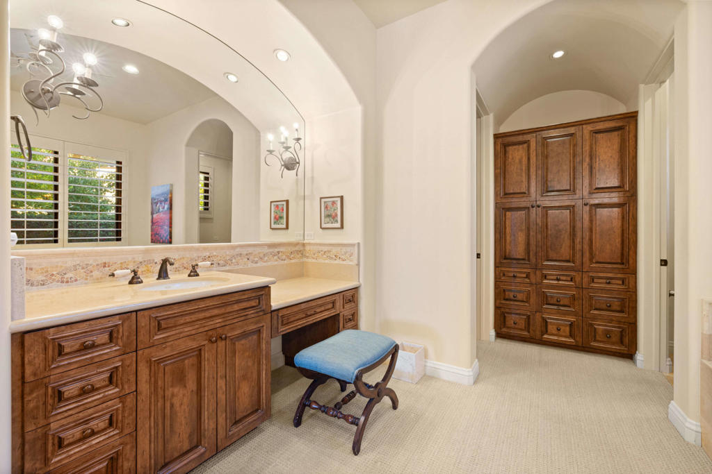 343 Crest Lake Drive