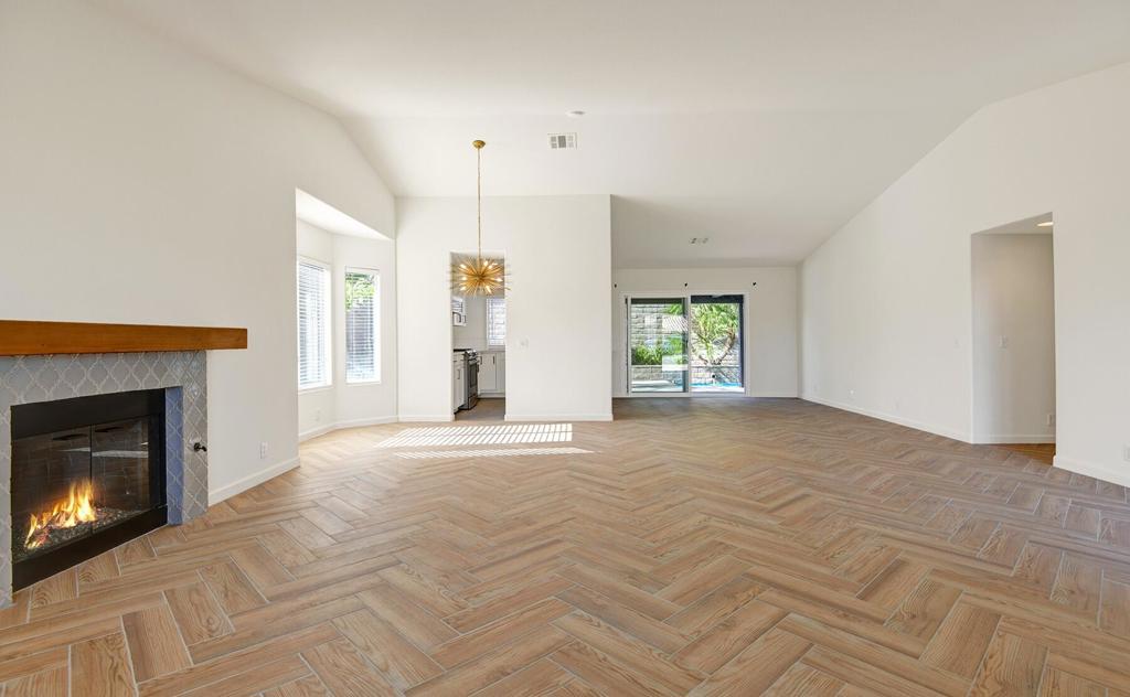 44053 Silver Creek Circle