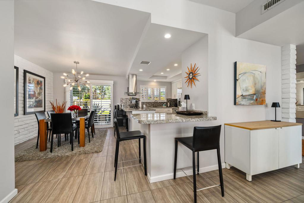 45164 Avenue Codorniz