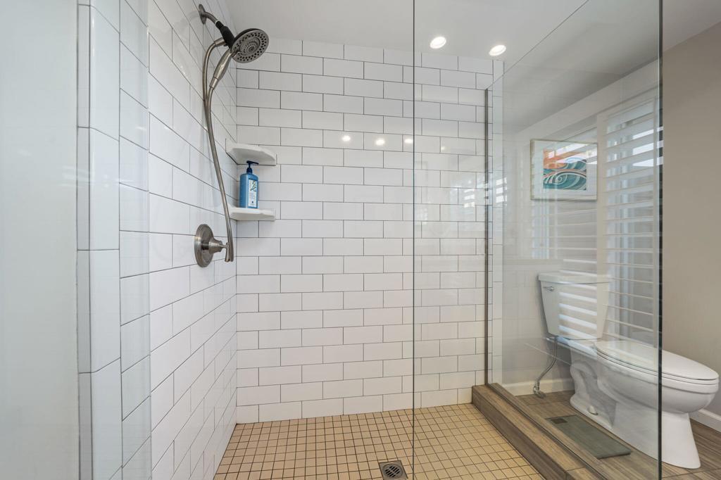 45164 Avenue Codorniz