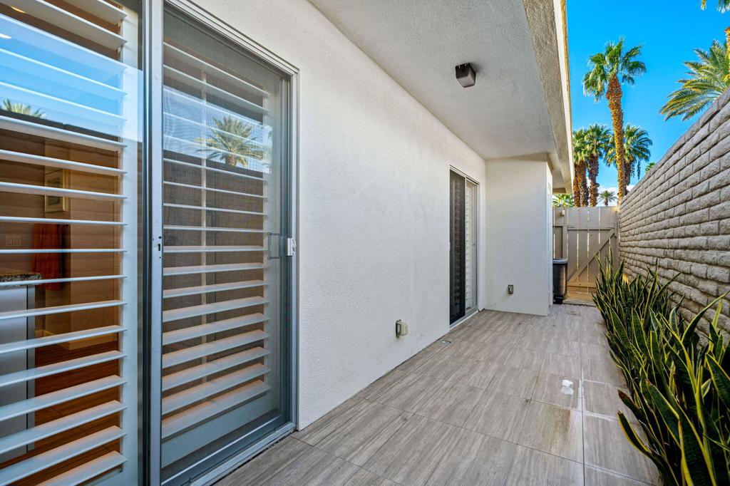 45164 Avenue Codorniz