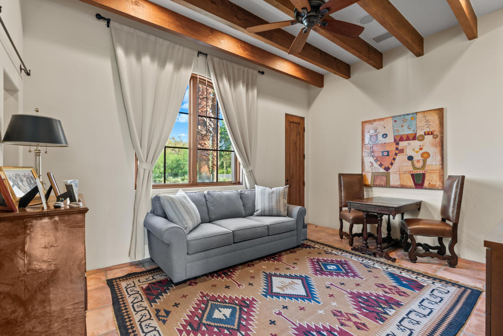80645 La Docena Trail